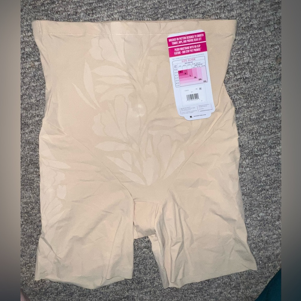 Hi-waist sculpting thigh slimmers